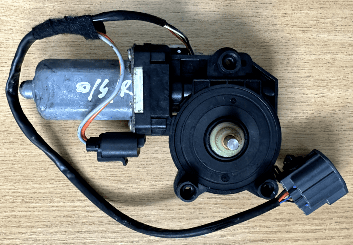 FORD FOCUS MK2 CC CONVERTIBLE DRIVER RIGHT BACK REAR WINDOW MOTOR 2006 ...