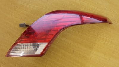 FORD FOCUS MK2 CC O/S DRIVER SIDE REAR UPPER TAIL LIGHT 6N41-13A602-AB 2006-2010