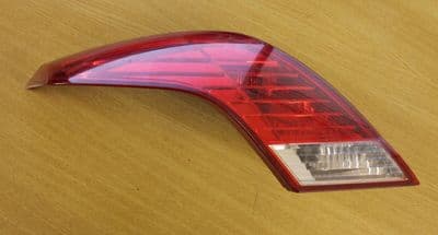 FORD FOCUS MK2 CC PASSENGER SIDE REAR UPPER TAIL LIGHT 6N41-13A603-AB 2006-2010