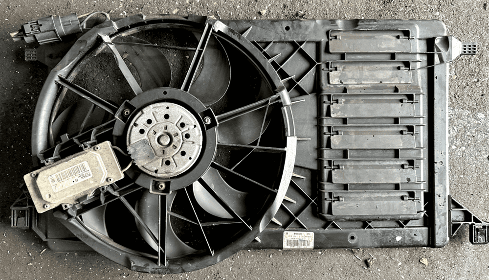 FORD FOCUS MK2 ST / ST225 RADIATOR COOLING FAN 6M5Y-8C607-AG 2005-2011