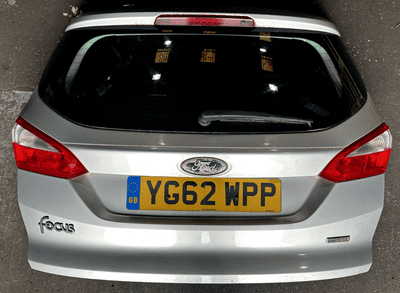 FORD FOCUS MK3 ESTATE REAR BACK TAILGATE BOOT LID MOONDUST SILVER 2011 -2015
