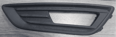 FORD FOCUS MK3 PASSENGER SIDE FOG LIGHT TRIM SURROUND F1EB -15A299-AA 2015-2019