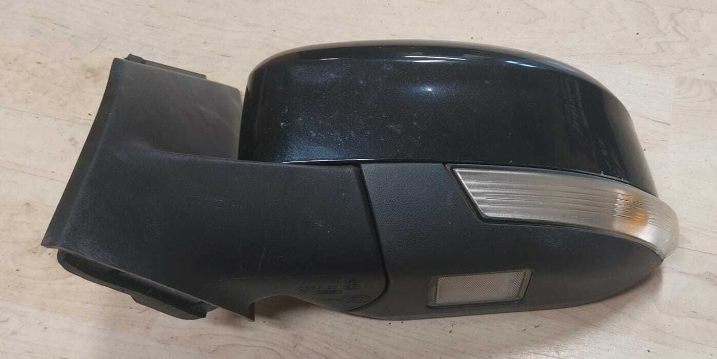 Ultimate Components Primed Electric Wing Mirror – Ford Focus Mk3 Estate (2011-2018) Drivers Side