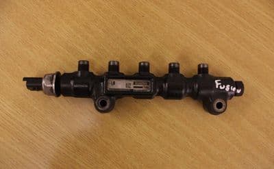 FORD FUSION 1.6 TDCi INJECTOR FUEL RAIL 965492680 2005-2008