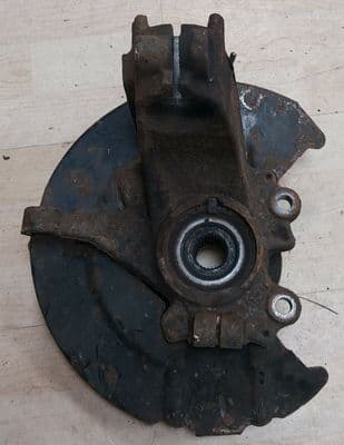 FORD KUGA MK1 AWD 4WD 4X4 FRONT PASSENGER LEFT NSF WHEEL HUB KNUCKLE 2008-2012