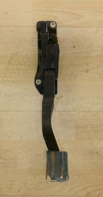 FORD KUGA MK2 1.5 TDCi THROTTLE ACCELERATOR PEDAL HV61-9F836-BA 2016 - 2019