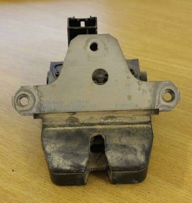 FORD MONDEO FOCUS GALAXY TAILGATE BOOT ACTUATOR LOCK 8M51-R442A66-AC 2005-2008