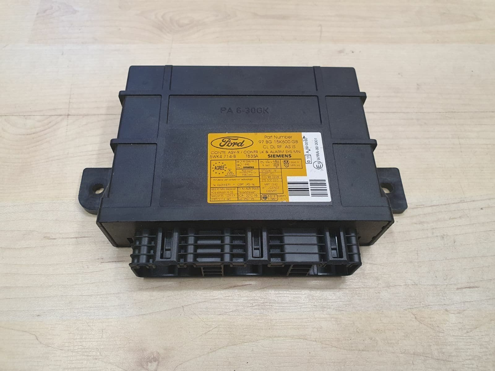 Ford Pem Module FORD MONDEO MK2 GEM MODULE CENTRAL LOCKING ALARM CONTROL 97BG-15K600-GB ...