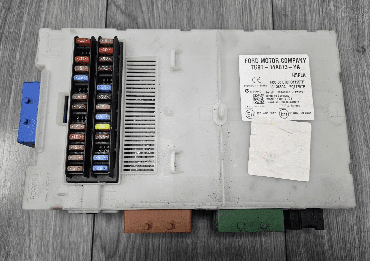 ford-mondeo-mk4-2-2-body-control-module-fuse-box-bcm-7g9t-14a073-yc