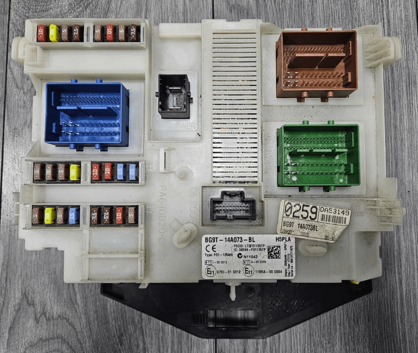 ford-mondeo-mk4-body-control-module-fuse-box-bcm-bg9t-14a073-bl-2010-2014