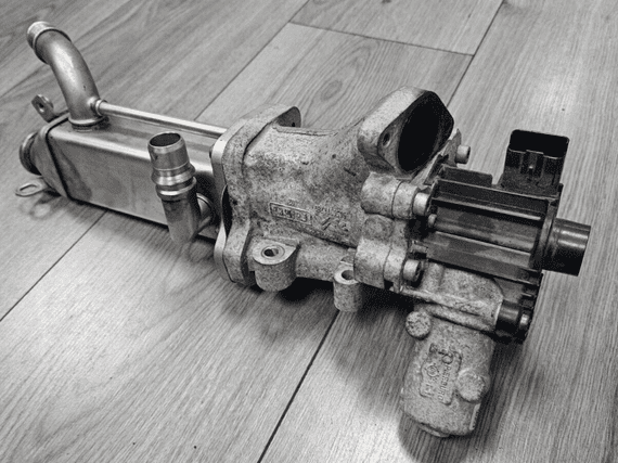 FORD MONDEO MK4 S-MAX GALAXY 2.2 TDCi EGR VALVE COOLER 6G9Q-9D475-AA 2008 - 2010