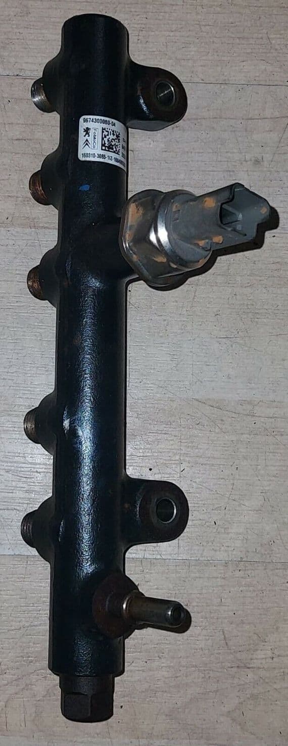 FORD MONDEO MK5 2.0 TDCi FUEL RAIL WITH SENSOR DELPHI 9674300080-04 2015 -2019