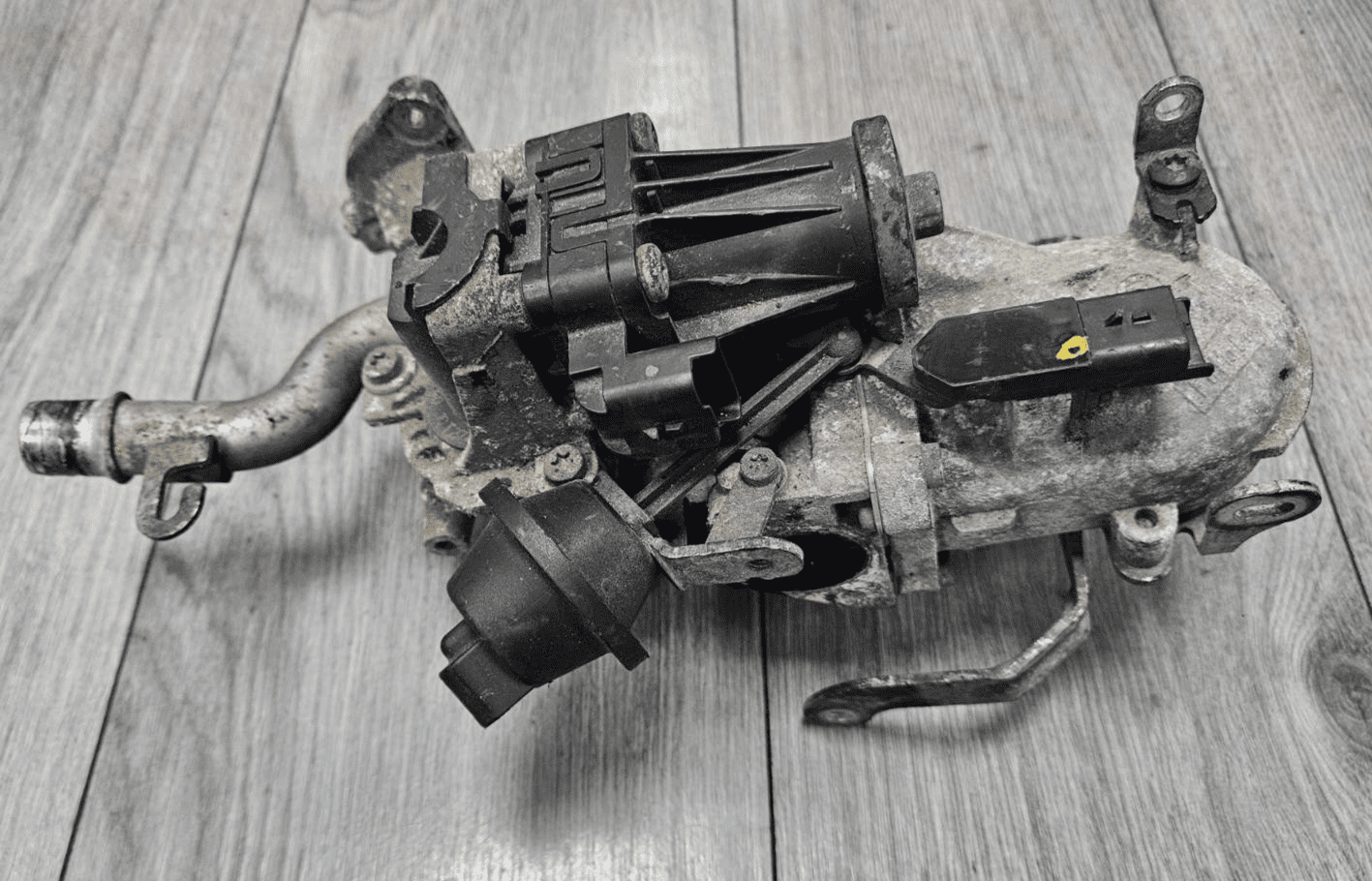 GENIUNE FORD MONDEO MK5 1 6 TDCi EGR VALVE COOLER SENSOR AV6Q-9E456-BA ...