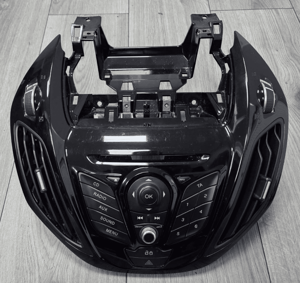GENUINE B-MAX CD PLAYER RADIO CONTROL BUTTONS FASCIA SURROUND BLACK ...