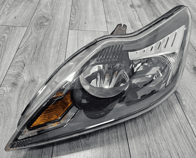 GENUINE FOCUS MK2 PASSENGER BLACK CHROME HEADLIGHT 8M51-13W030-DF 2008 - 2011
