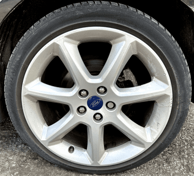 GENUINE FORD C-MAX FOCUS TITANIUM 235 40 18