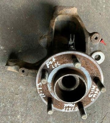 GENUINE FORD C-MAX MK2 FRONT DRIVER RIGHT WHEEL HUB KNUCKLE 2011 - 2015