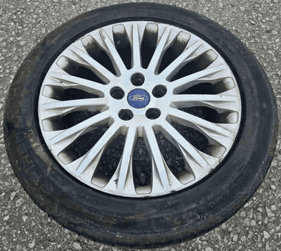 GENUINE FORD C-MAX MK2 / MK3 17