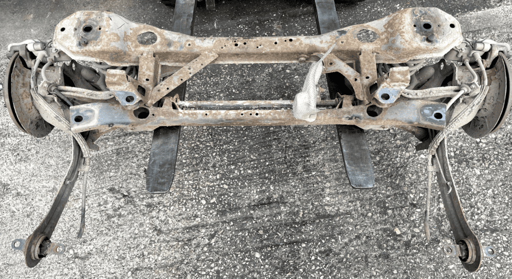 Axle Subframe GENUINE FORD C-MAX REAR AXLE SUBFRAME ARMS HUBS CALIPERS COMPLETE 2011-2015