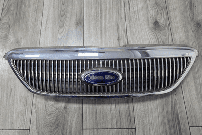 GENUINE FORD DORCHESTER COLEMAN MILNE CHROME FRONT GRILL GRILLE BADGE 2003-2007