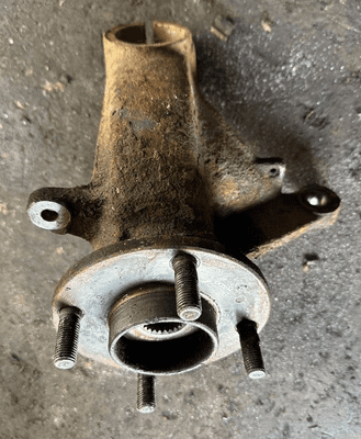 GENUINE FORD ESCORT MK6 FRONT PASSENGER LEFT HUB BEARING KNUCKLE 1995 - 2001