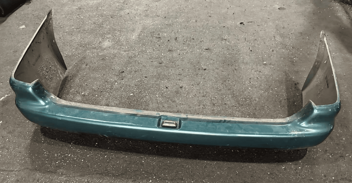 GENUINE FORD ESCORT MK6 MK7 ESTATE BACK REAR BUMPER AUTUMN GREEN 1995 ...