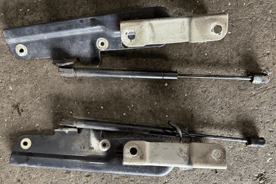 GENUINE FORD EXPLORER BONNET HINGES PAIR LEFT & RIGHT 1L24-16800-AJ 2001 - 2006