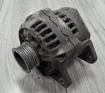 GENUINE FORD FIESTA MK5 1.3 PETROL ALTERNATOR 96FB-10300-DE 1995 - 2002