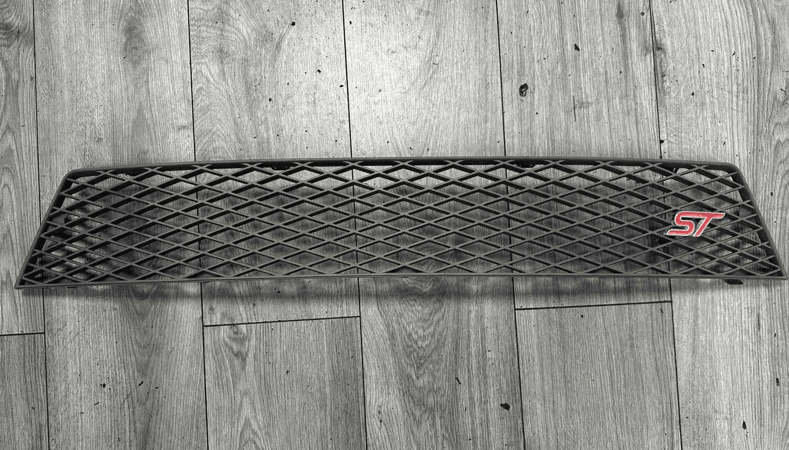 GENUINE FORD FIESTA MK6 ST150 / ZETEC-S LOWER BUMPER GRILLE ST BADGE ...