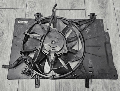 GENUINE FORD FIESTA MK7 1.0 PETROL ECOBOOST RADIATOR FAN C1B1-8C607-AG 2013-2017