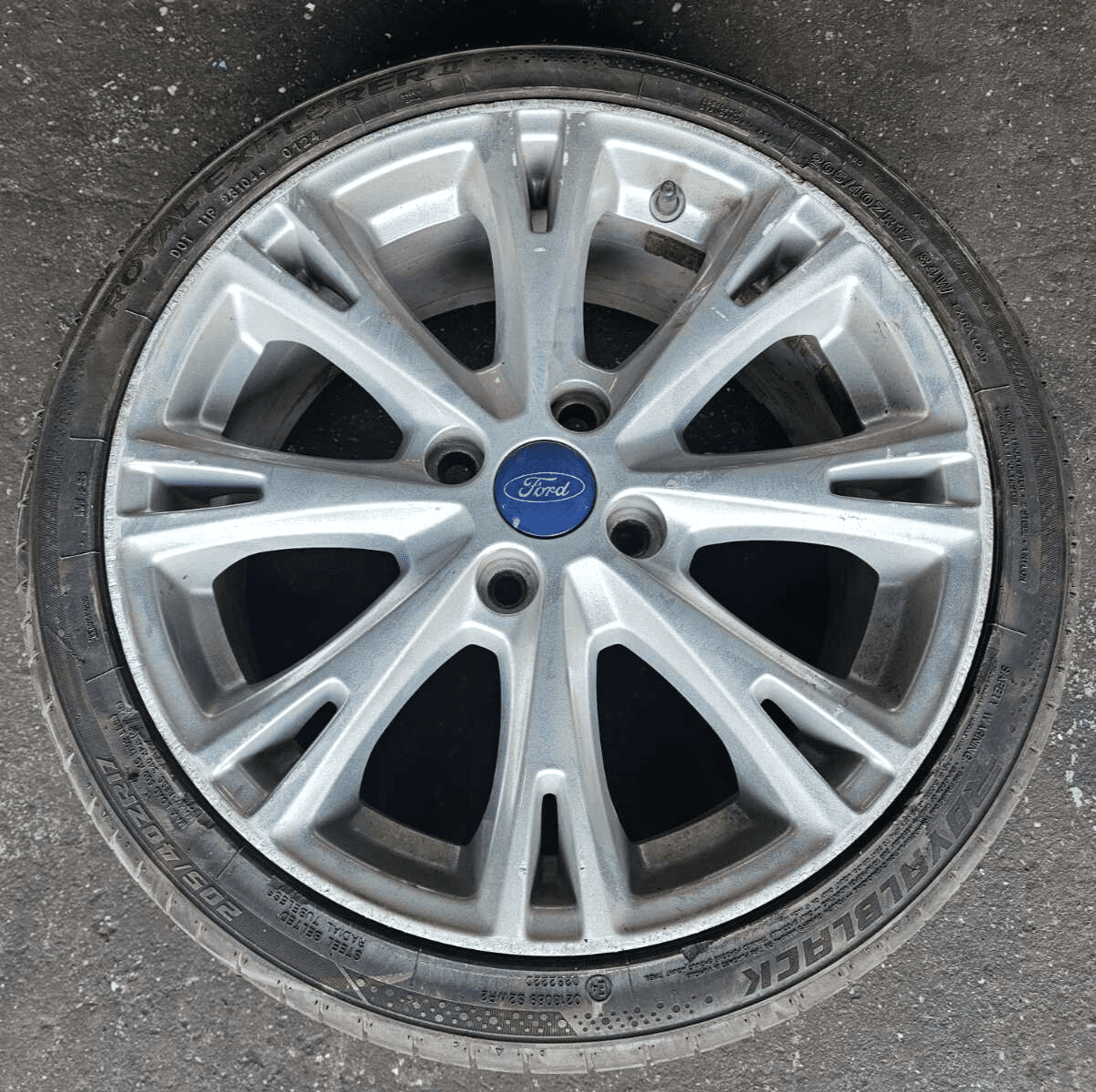 GENUINE FORD FIESTA MK7 17