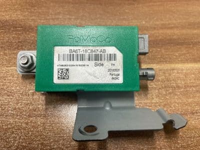 GENUINE FORD FIESTA MK7 AERIAL ANTENA RADIO AMPLIFIER BA6T-18C847-AB 2013 - 2017