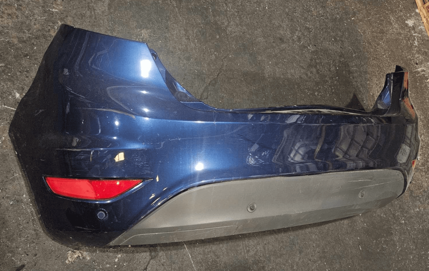 GENUINE FORD FIESTA MK7 BACK REAR BUMPER PDC INK BLUE 2008 - 2012
