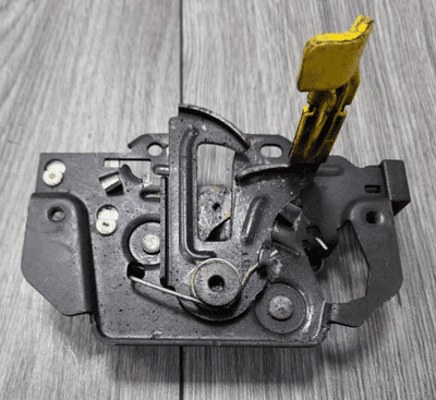 GENUINE FORD FIESTA MK7 BONNET LOCK CATCH LATCH C1BA-16700-CE 2013 - 2017