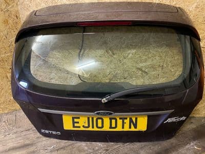 GENUINE FORD FIESTA MK7 BOOT HATCH LID TAILGATE BACK DOOR IN MORELLO 2008 -2017