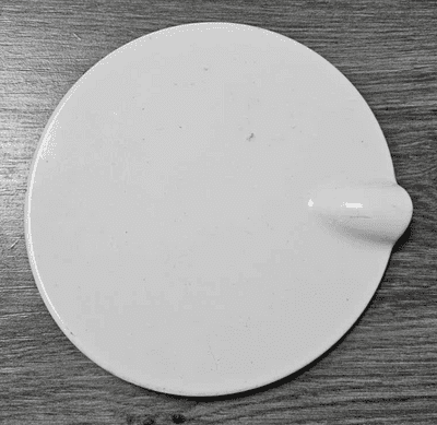 GENUINE FORD FIESTA MK7 FUEL FILLER FLAP DOOR COVER FROZEN WHITE 2012 - 2017