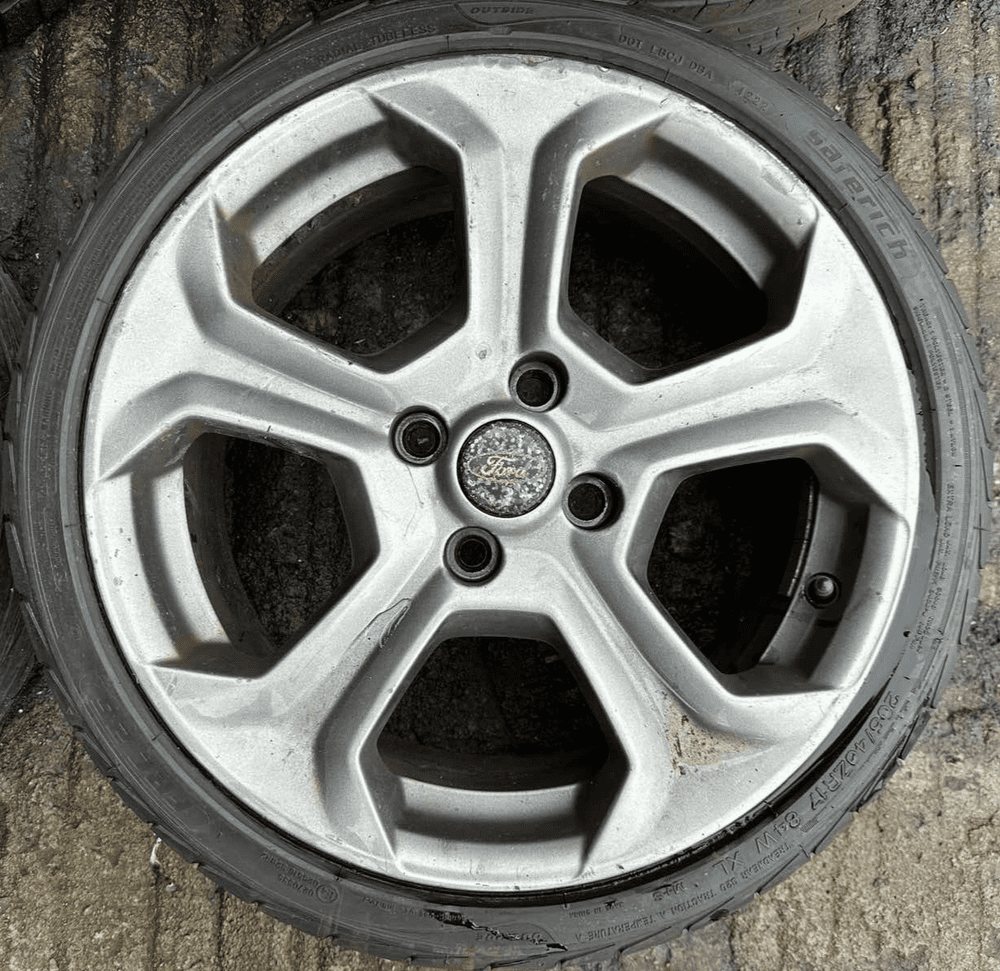 GENUINE FORD FIESTA MK7 ST ST180 17