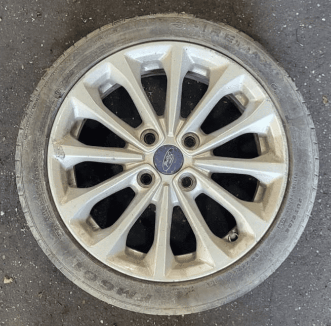 GENUINE FORD FIESTA MK7 ZETEC 16