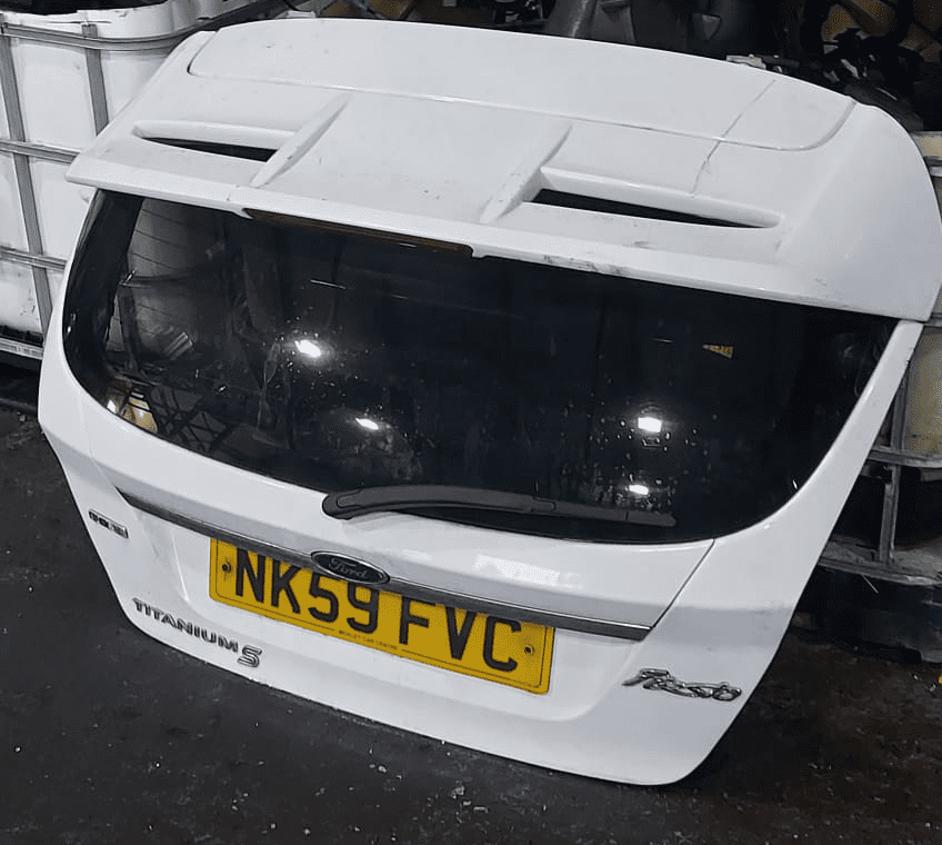 GENUINE FORD FIESTA MK7 ZETEC S REAR TAILGATE BOOT FROZEN WHITE 20082012