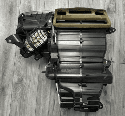 GENUINE FORD FIESTA MK8 MATRIX FAN BLOWER HOUSING BOX H1BH-19B555-FC 2017-2023