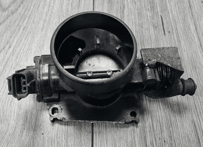 GENUINE FORD FOCUS MK1 1.6 PETROL THROTTLE BODY XS4U-LE 1998 - 2005