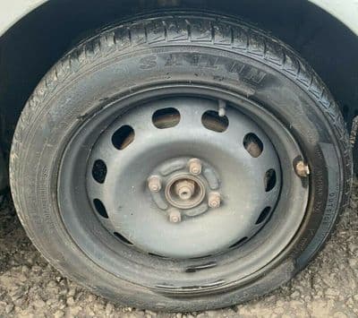 GENUINE FORD FOCUS MK1 15