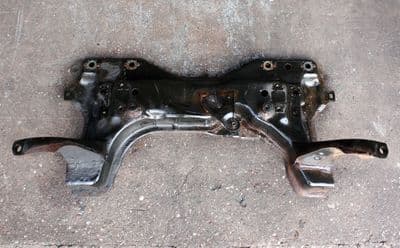 GENUINE FORD FOCUS MK1 FRONT SUBFRAME AXLE ENGINE CRADLE 1998 - 2005