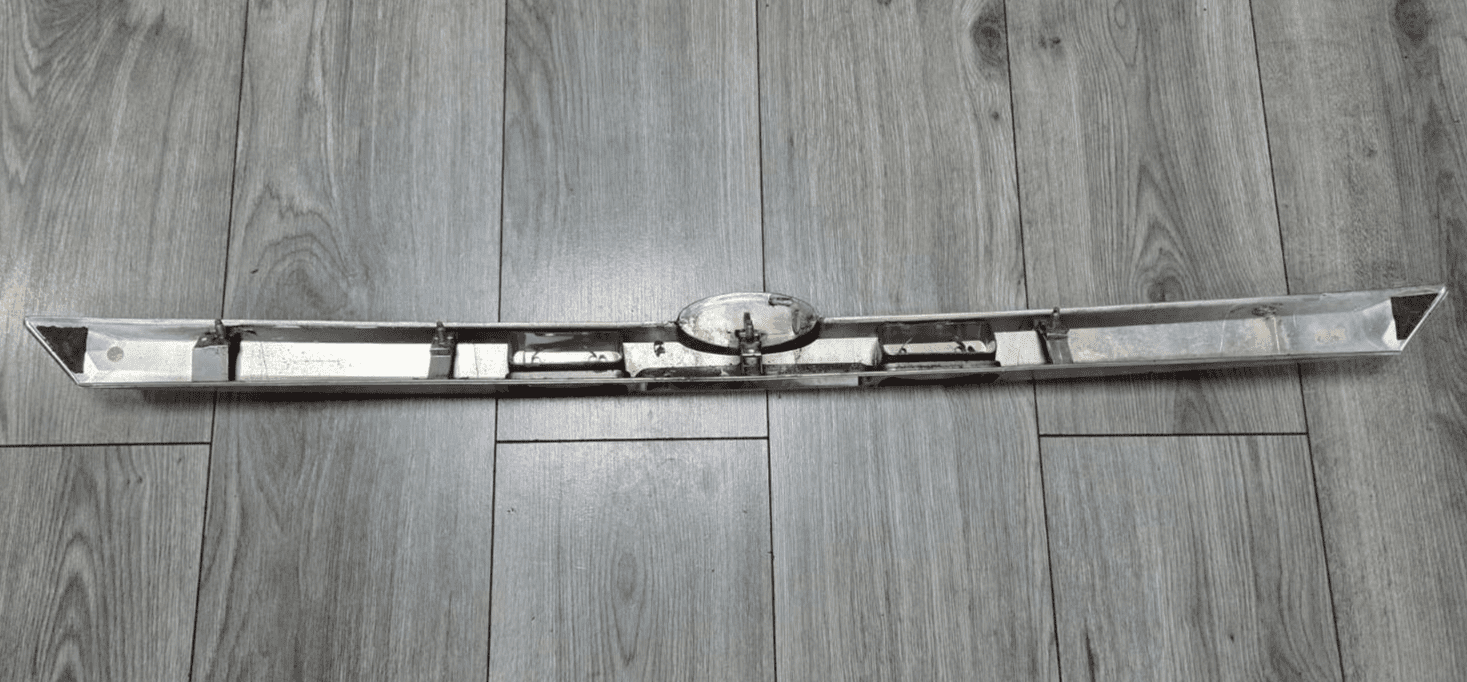 GENUINE FORD FOCUS MK1 HATCHBACK REAR BOOT TAILGATE HANDLE CHROME 2002 ...