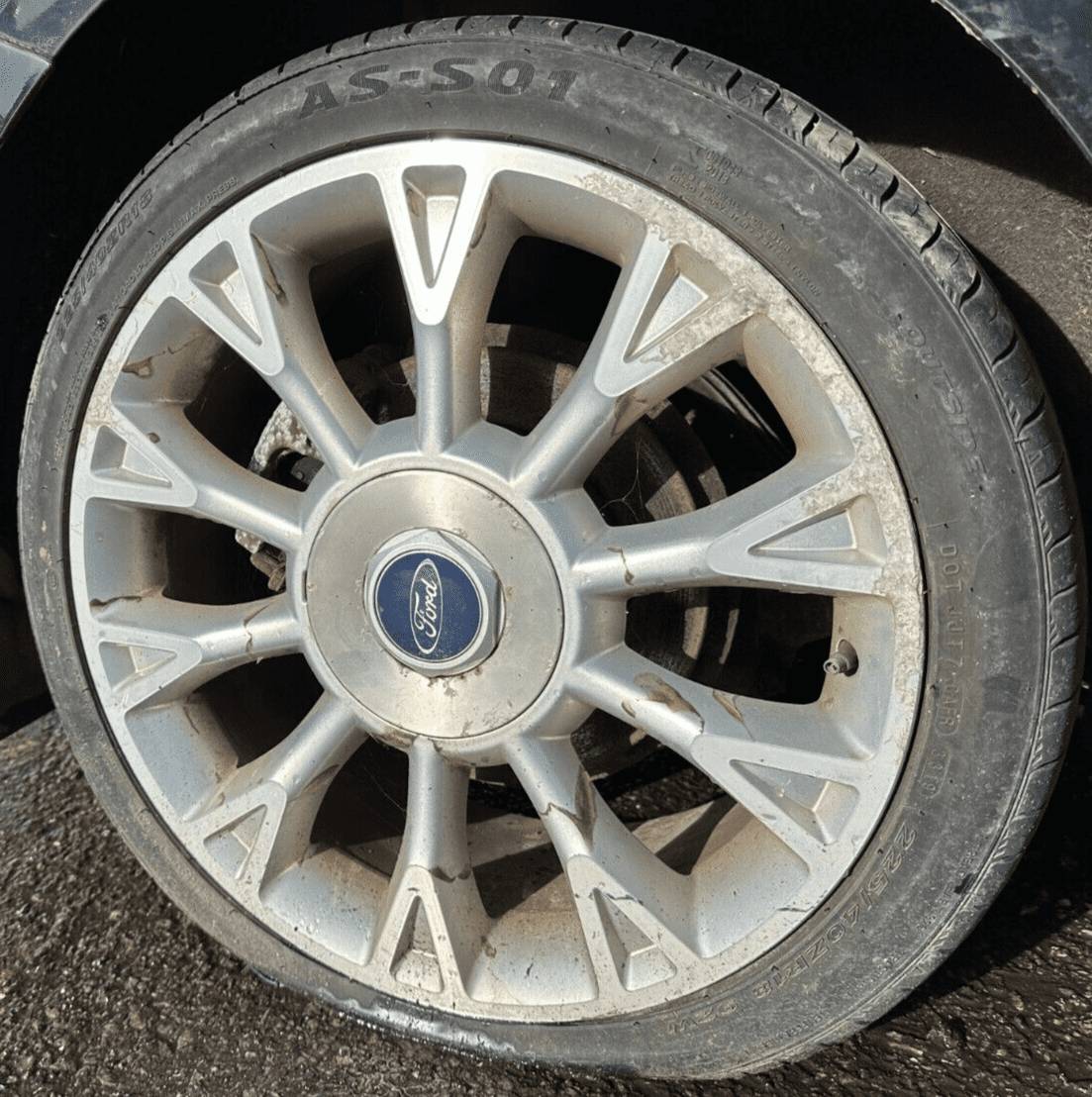 GENUINE FORD FOCUS MK2 CC CONVERTIBLE 225 40 18