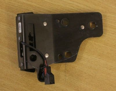 GENUINE FORD FOCUS MK2 CONVERTIBLE PASSENGER SIDE ROOF CATCH LATCH 2006-2010