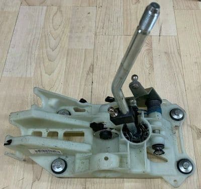 GENUINE FORD FOCUS MK2 ST-225 MANUAL GEAR STICK LEVER SELECTOR ASSY 2008 - 2011