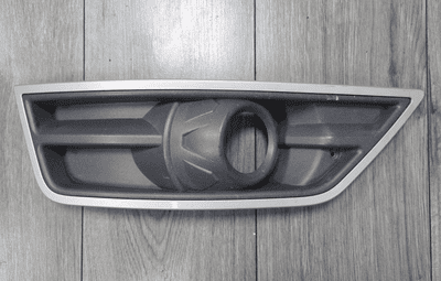 GENUINE FORD FOCUS MK2 ST / ST225 DRIVER FRONT FOG LIGHT SURROUND 2005 - 2008