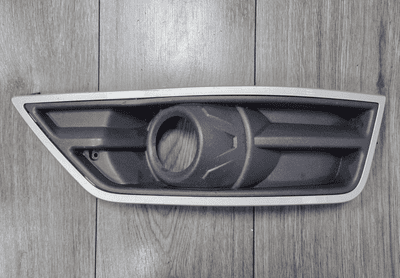 GENUINE FORD FOCUS MK2 ST / ST225 PASSENGER FRONT FOG LIGHT SURROUND 2005 - 2008