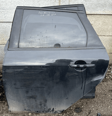 GENUINE FORD FOCUS MK3 ESTATE PASSENGER LEFT REAR DOOR PANTHER BLACK 2011-2014